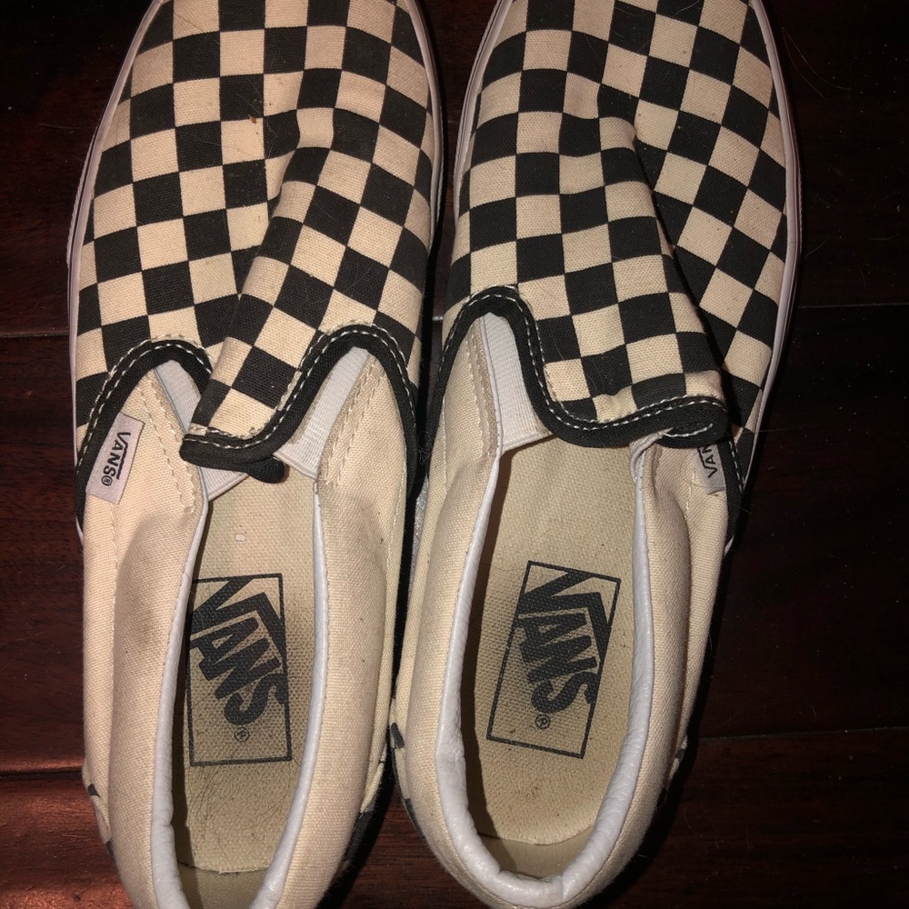checkered vans